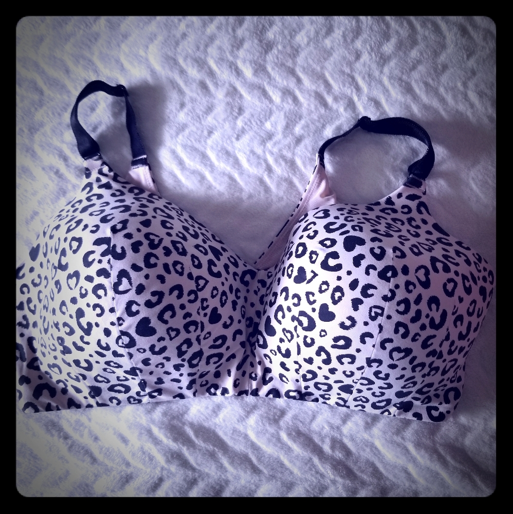 Torrid 360 smoothing wireless bra